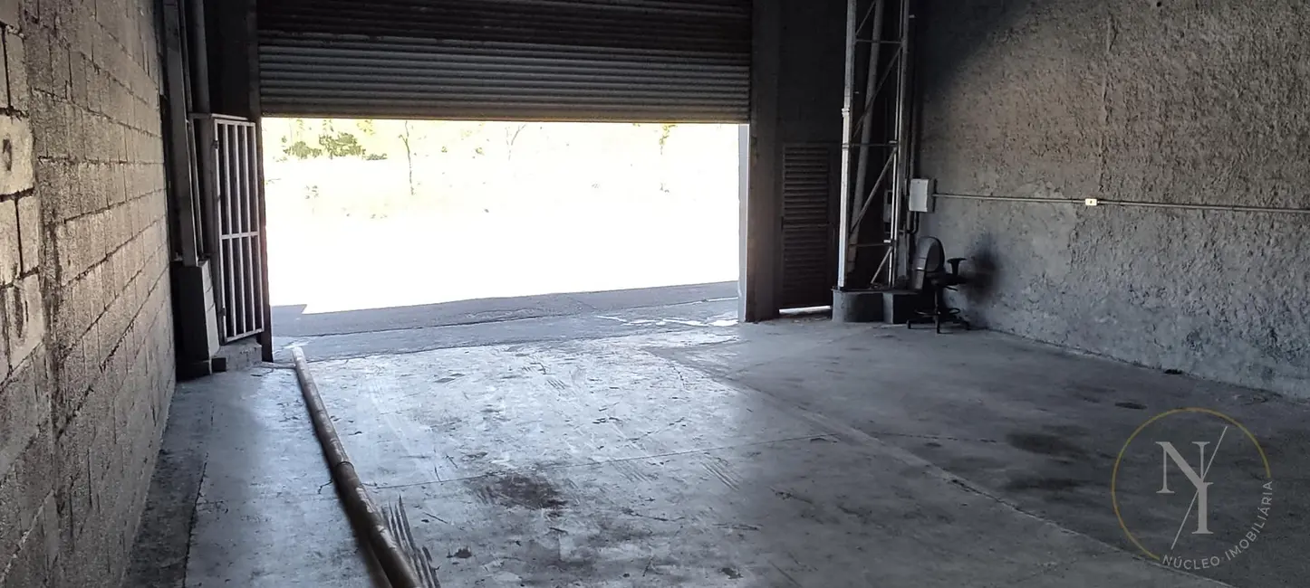 Foto 3 de Armazém / Galpão com 3 quartos para alugar, 272m2 em Vila Endres, Guarulhos - SP