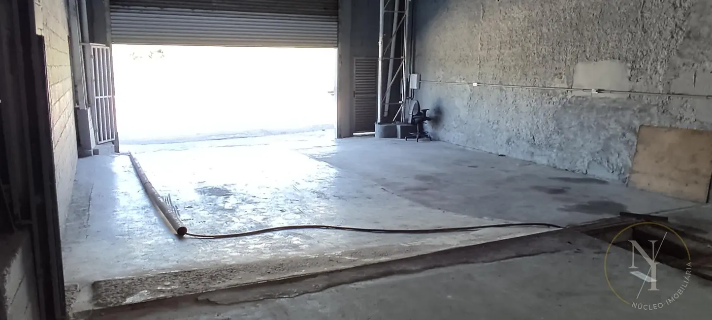 Foto 6 de Armazém / Galpão com 3 quartos para alugar, 272m2 em Vila Endres, Guarulhos - SP