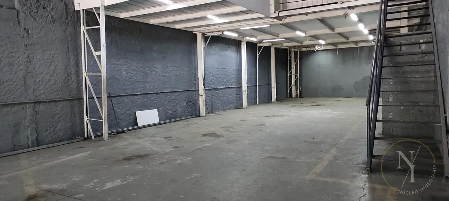 Foto 2 de Armazém / Galpão com 3 quartos para alugar, 272m2 em Vila Endres, Guarulhos - SP