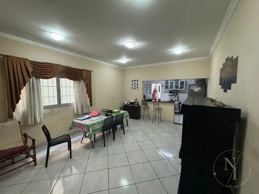 Foto 9 de Casa com 3 quartos à venda, 214m2 em Jardim Frizzo, Guarulhos - SP