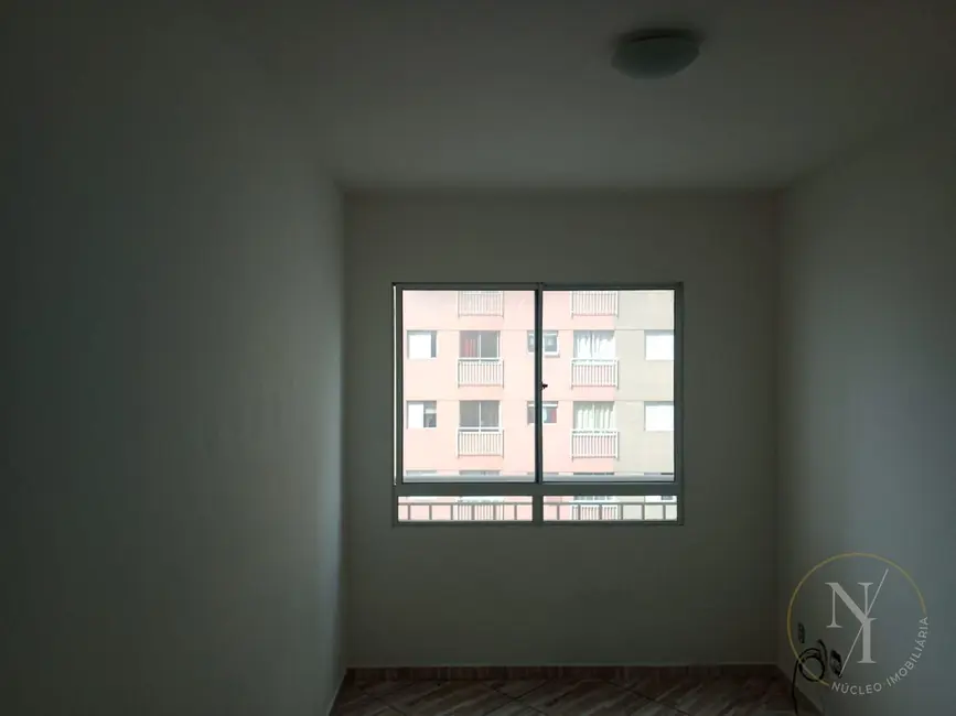 Foto 2 de Apartamento com 2 quartos para alugar, 44m2 em Diadema - SP