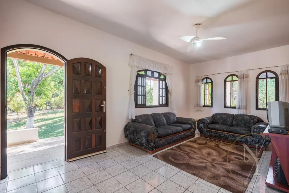 Foto 1 de Chácara com 2 quartos à venda, 1500m2 em Salto De Pirapora - SP