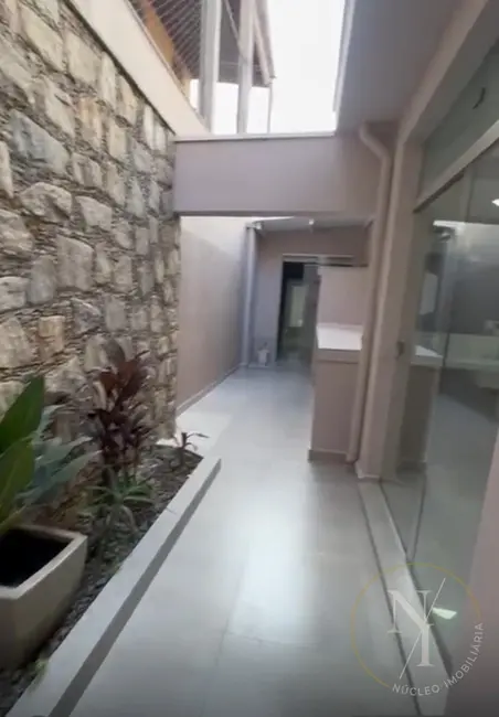 Foto 9 de Casa Comercial com 4 quartos para alugar, 150m2 em Mirandópolis, São Paulo - SP