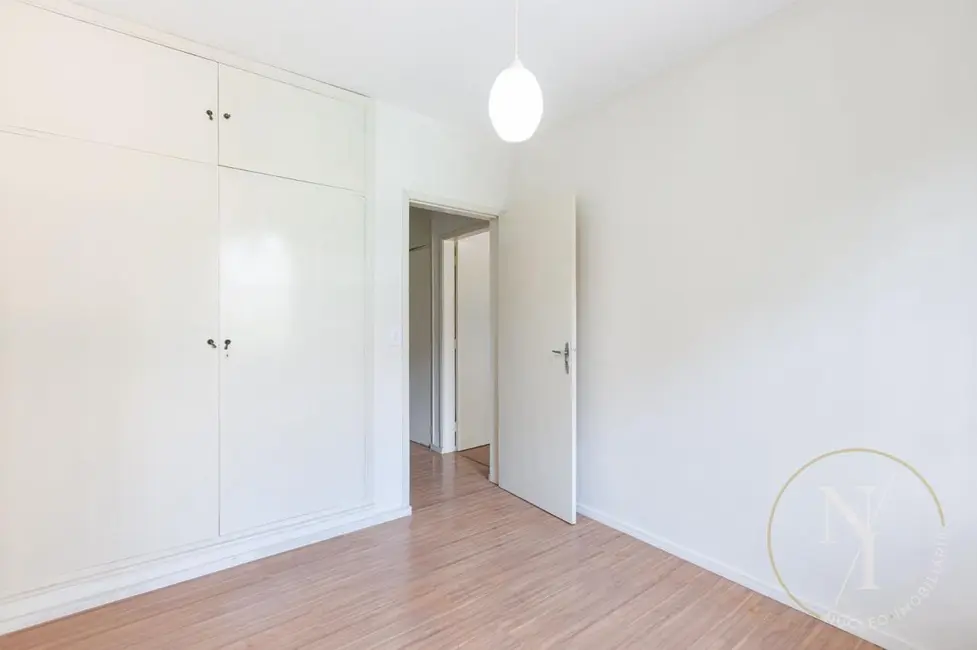 Foto 6 de Casa Comercial com 8 quartos para alugar, 220m2 em Chácara Santo Antônio (Zona Sul), São Paulo - SP
