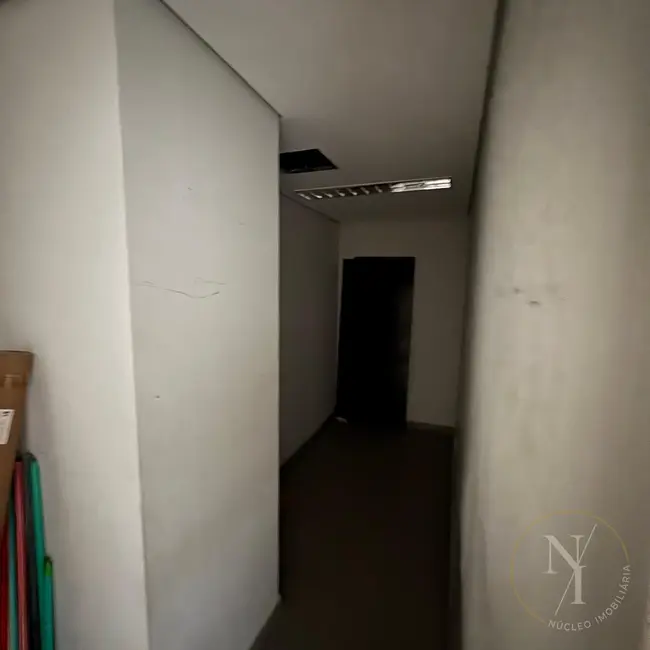 Loja com 5 quartos para alugar, 315m2 em Jardim Paulistano, São Paulo - SP - imagem 8 Foto 8 de Loja com 5 quartos para alugar, 315m2 em Jardim Paulistano, São Paulo - SP