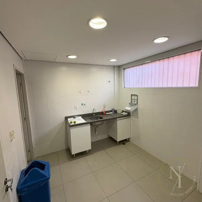 Loja com 5 quartos para alugar, 315m2 em Jardim Paulistano, São Paulo - SP - imagem 7 Foto 7 de Loja com 5 quartos para alugar, 315m2 em Jardim Paulistano, São Paulo - SP