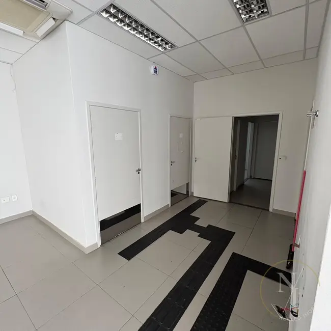 Loja com 5 quartos para alugar, 315m2 em Jardim Paulistano, São Paulo - SP - imagem 5 Foto 5 de Loja com 5 quartos para alugar, 315m2 em Jardim Paulistano, São Paulo - SP
