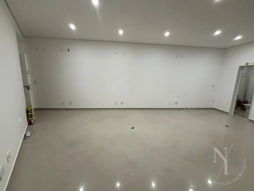 Sala Comercial com 1 quarto para alugar, 84m2 em Vila Emir, São Paulo - SP - imagem 2 Foto 2 de Sala Comercial com 1 quarto para alugar, 84m2 em Vila Emir, São Paulo - SP