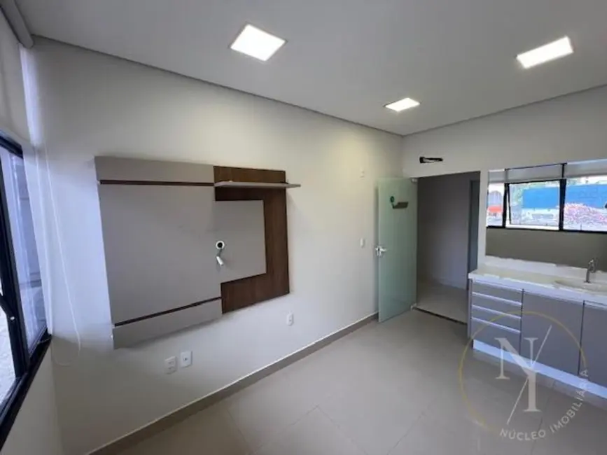 Prédio Inteiro com 10 quartos para alugar, 261m2 em Centro, Diadema - SP - imagem 3 Foto 3 de Prédio Inteiro com 10 quartos para alugar, 261m2 em Centro, Diadema - SP