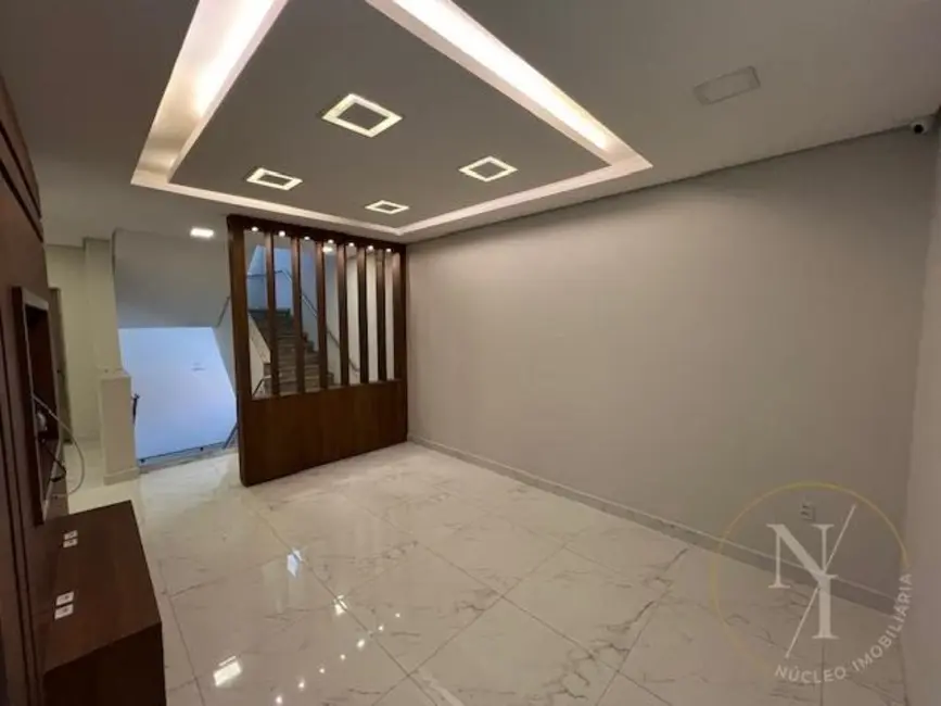Prédio Inteiro com 10 quartos para alugar, 261m2 em Centro, Diadema - SP - imagem 4 Foto 4 de Prédio Inteiro com 10 quartos para alugar, 261m2 em Centro, Diadema - SP