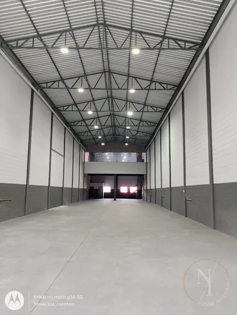 Armazém / Galpão com 1 quarto para alugar, 740m2 em Vila Paraíso, Guarulhos - SP - imagem 5 Foto 5 de Armazém / Galpão com 1 quarto para alugar, 740m2 em Vila Paraíso, Guarulhos - SP