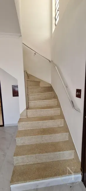 Casa com 3 quartos à venda, 279m2 em Alto de Pinheiros, São Paulo - SP - imagem 7 Foto 7 de Casa com 3 quartos à venda, 279m2 em Alto de Pinheiros, São Paulo - SP