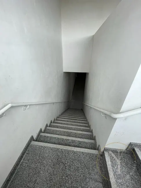 Armazém / Galpão com 1 quarto para alugar, 310m2 em Vila Galvão, Guarulhos - SP - imagem 4 Foto 4 de Armazém / Galpão com 1 quarto para alugar, 310m2 em Vila Galvão, Guarulhos - SP