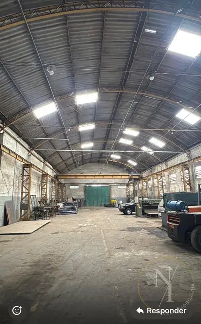 Foto 1 de Armazém / Galpão com 1 quarto para alugar, 1000m2 em Jardim Presidente Dutra, Guarulhos - SP
