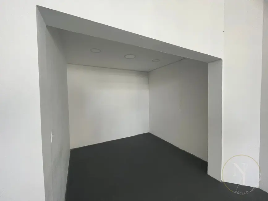 Foto 7 de Armazém / Galpão com 1 quarto para alugar, 410m2 em Vila Pedro Moreira, Guarulhos - SP
