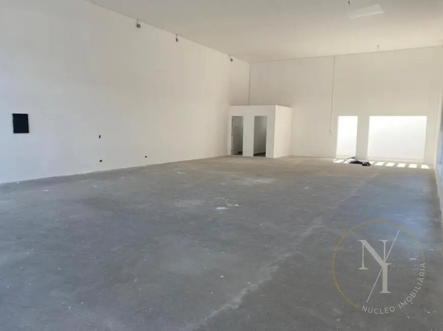 Foto 6 de Armazém / Galpão com 1 quarto para alugar, 410m2 em Vila Pedro Moreira, Guarulhos - SP