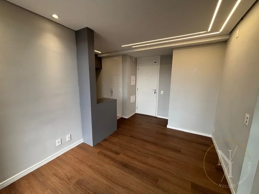 Foto 3 de Apartamento com 2 quartos para alugar, 46m2 em Jardim Marajoara, São Paulo - SP