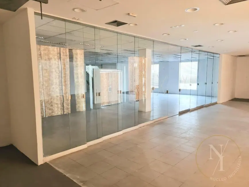 Armazém / Galpão com 1 quarto para alugar, 1000m2 em Socorro, São Paulo - SP - imagem 2 Foto 2 de Armazém / Galpão com 1 quarto para alugar, 1000m2 em Socorro, São Paulo - SP