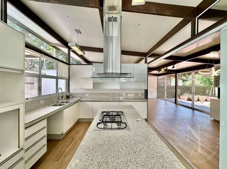 Foto 6 de Casa de Condomínio com 4 quartos à venda, 615m2 em Vila Santo Antônio, Cotia - SP