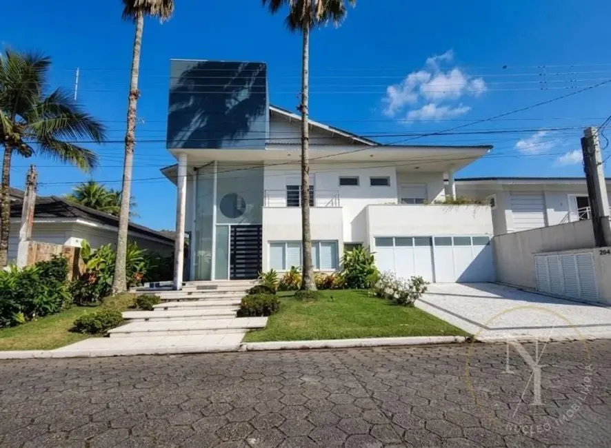 Casa com 7 quartos à venda, 1000m2 em Jardim Acapulco, Guaruja - SP - imagem 1 Foto 1 de Casa com 7 quartos à venda, 1000m2 em Jardim Acapulco, Guaruja - SP