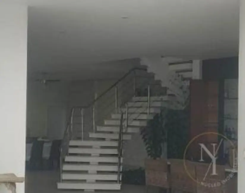 Casa com 7 quartos à venda, 1000m2 em Jardim Acapulco, Guaruja - SP - imagem 6 Foto 6 de Casa com 7 quartos à venda, 1000m2 em Jardim Acapulco, Guaruja - SP