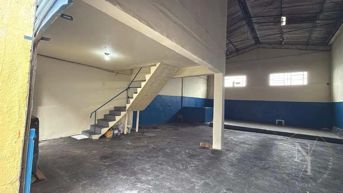 Armazém / Galpão com 1 quarto para alugar, 300m2 em Vila Nova Cumbica, Guarulhos - SP - imagem 5 Foto 5 de Armazém / Galpão com 1 quarto para alugar, 300m2 em Vila Nova Cumbica, Guarulhos - SP