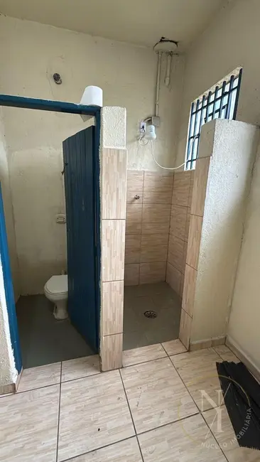 Armazém / Galpão com 1 quarto para alugar, 300m2 em Vila Nova Cumbica, Guarulhos - SP - imagem 9 Foto 9 de Armazém / Galpão com 1 quarto para alugar, 300m2 em Vila Nova Cumbica, Guarulhos - SP