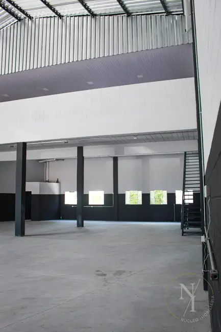 Foto 6 de Armazém / Galpão com 1 quarto para alugar, 721m2 em Jardim Ottawa, Guarulhos - SP
