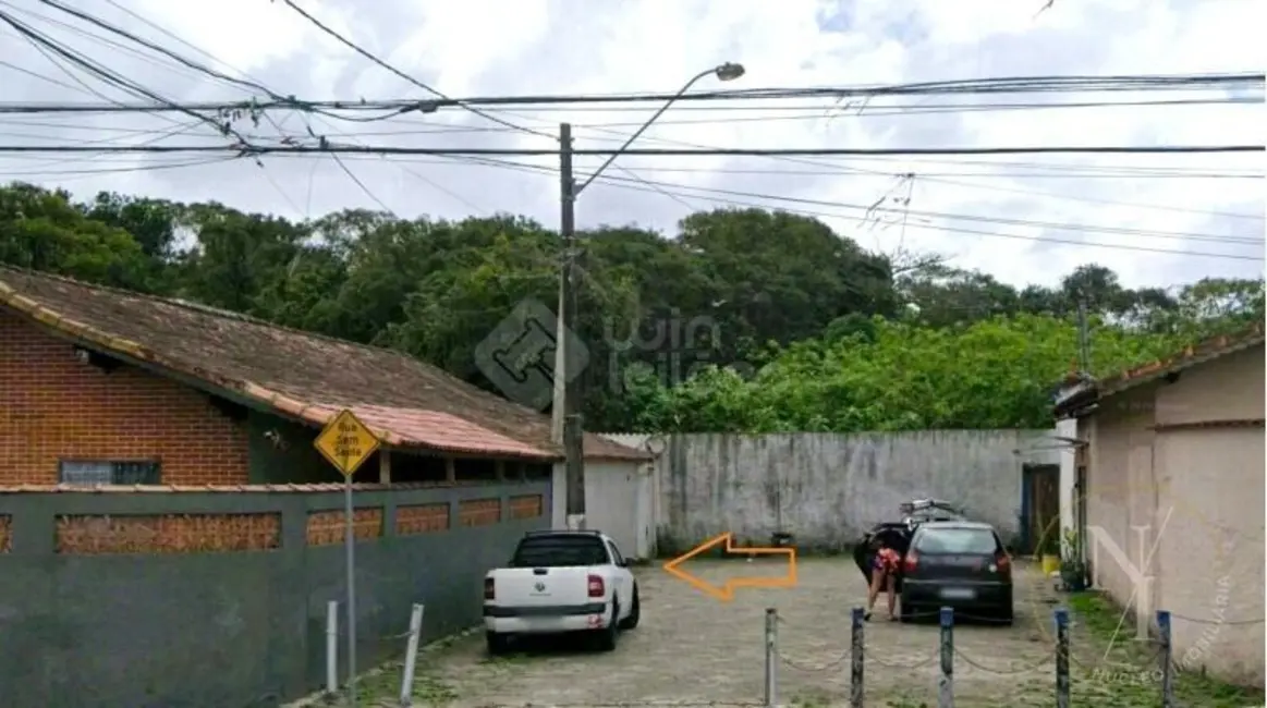 Foto 3 de Casa à venda, 75m2 em Maracanã, Praia Grande - SP