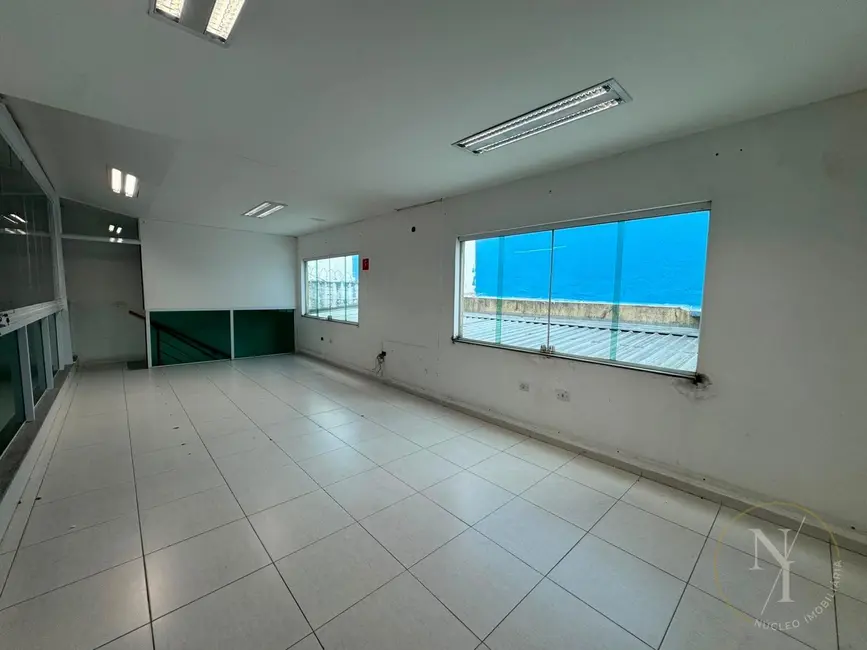 Foto 3 de Armazém / Galpão com 1 quarto para alugar, 400m2 em Jardim Tranqüilidade, Guarulhos - SP
