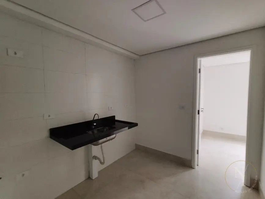Foto 2 de Apartamento com 1 quarto para alugar, 25m2 em Gleba do Pêssego, São Paulo - SP