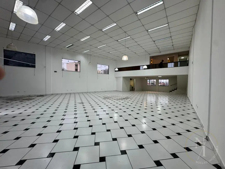 Prédio Inteiro com 1 quarto para alugar, 350m2 em Picanço, Guarulhos - SP - imagem 9 Foto 9 de Prédio Inteiro com 1 quarto para alugar, 350m2 em Picanço, Guarulhos - SP