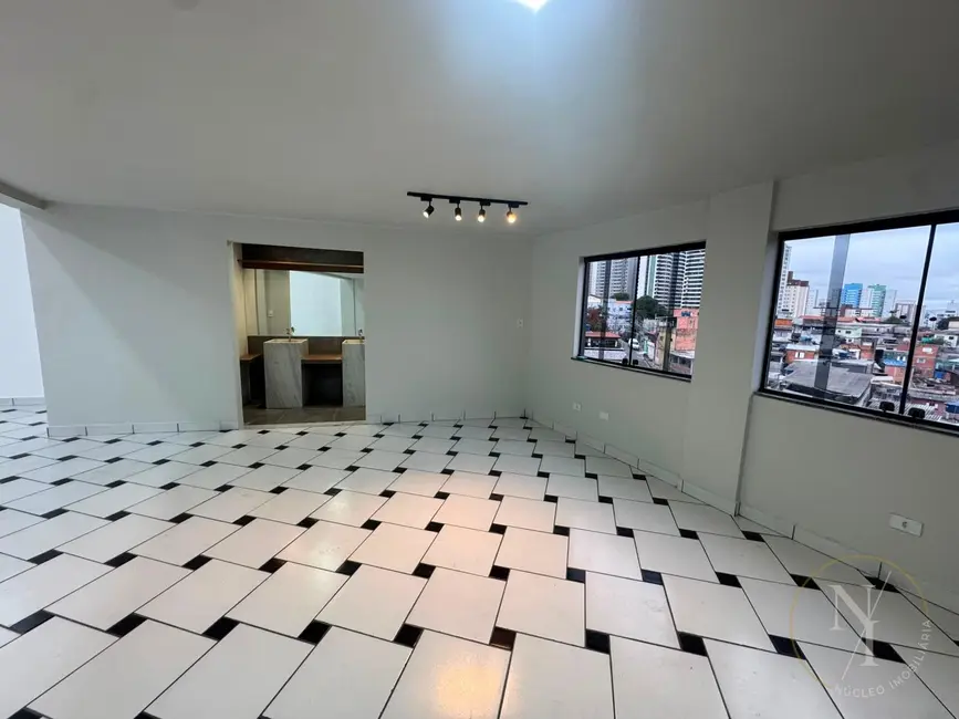 Prédio Inteiro com 1 quarto para alugar, 350m2 em Picanço, Guarulhos - SP - imagem 5 Foto 5 de Prédio Inteiro com 1 quarto para alugar, 350m2 em Picanço, Guarulhos - SP