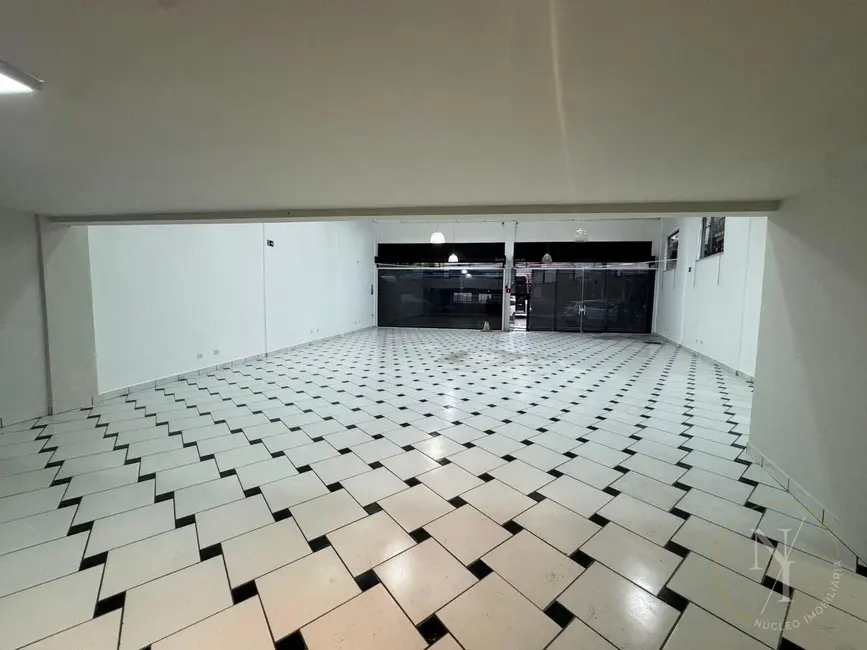 Prédio Inteiro com 1 quarto para alugar, 350m2 em Picanço, Guarulhos - SP - imagem 8 Foto 8 de Prédio Inteiro com 1 quarto para alugar, 350m2 em Picanço, Guarulhos - SP