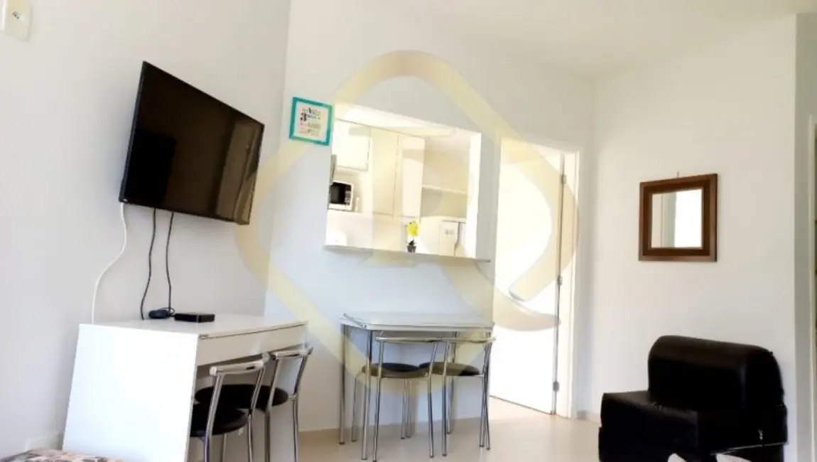 Foto 2 de Apartamento com 1 quarto à venda, 34m2 em Mangaratiba - RJ