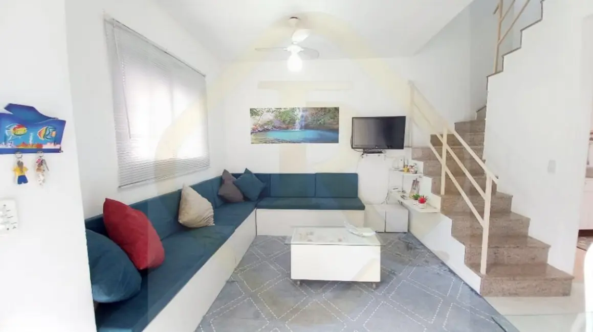 Foto 2 de Casa de Condomínio com 3 quartos para alugar, 103m2 em Mangaratiba - RJ