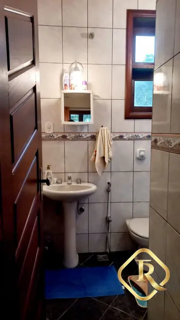 Foto 5 de Casa de Condomínio com 5 quartos à venda, 251m2 em Mangaratiba - RJ