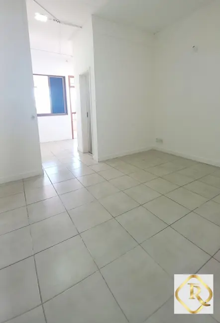 Sala Comercial para alugar, 28m2 em Mangaratiba - RJ - imagem 9 Foto 9 de Sala Comercial para alugar, 28m2 em Mangaratiba - RJ