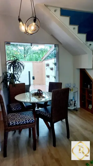 Foto 4 de Casa de Condomínio com 3 quartos à venda, 209m2 em Mangaratiba - RJ