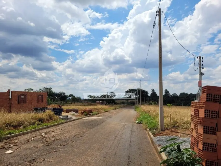 Foto 1 de Terreno / Lote à venda, 200m2 em Aragoiania - GO