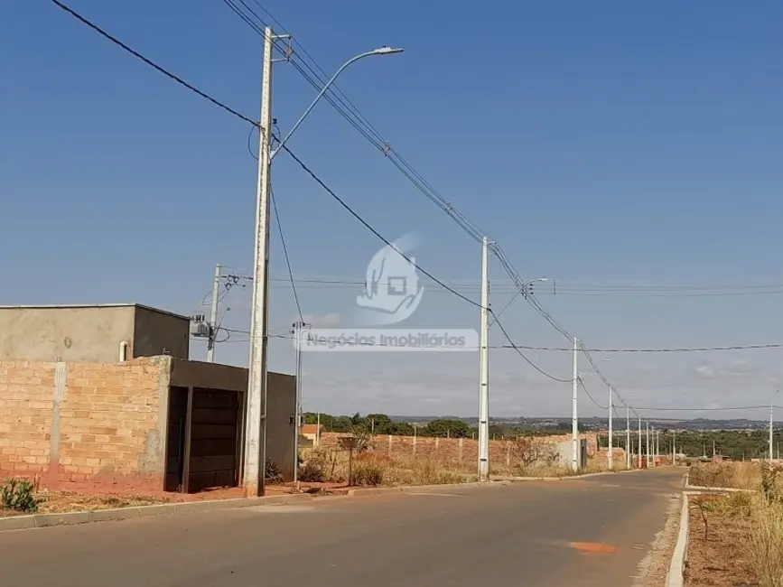 Foto 3 de Terreno / Lote à venda, 200m2 em Aparecida De Goiania - GO