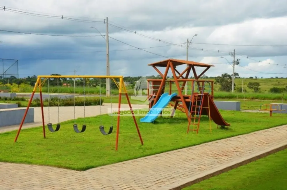 Foto 5 de Terreno / Lote à venda, 250m2 em Setor Central, Aragoiania - GO