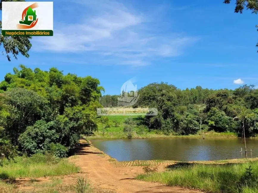Foto 1 de Terreno / Lote à venda, 1806m2 em Aragoiania - GO