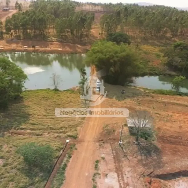 Foto 2 de Terreno / Lote à venda, 1806m2 em Aragoiania - GO