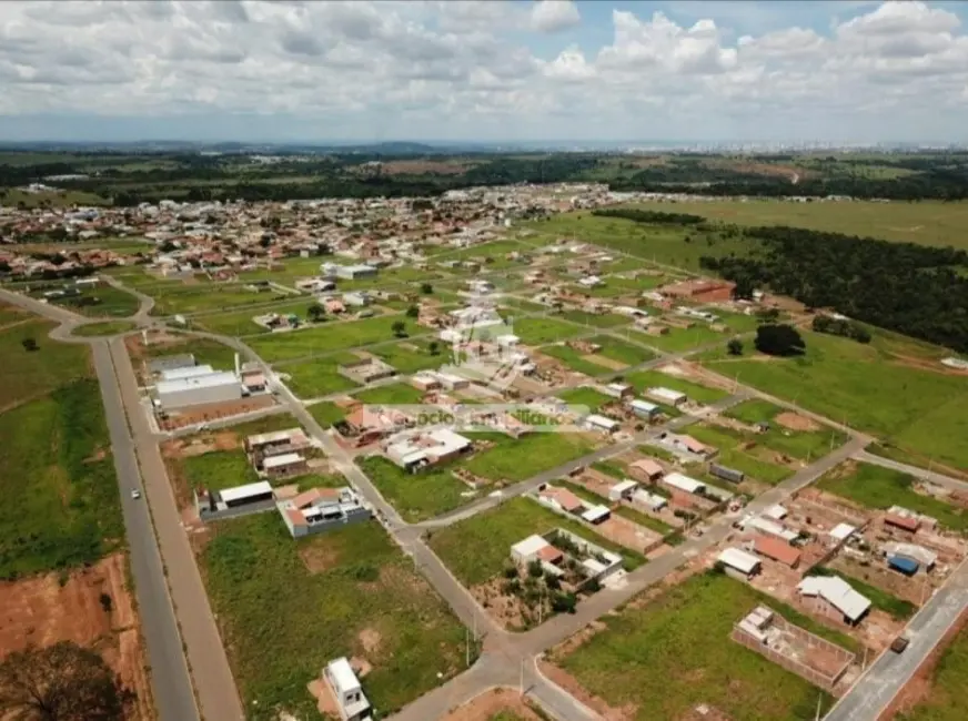 Foto 2 de Terreno / Lote à venda, 250m2 em Abadia De Goias - GO