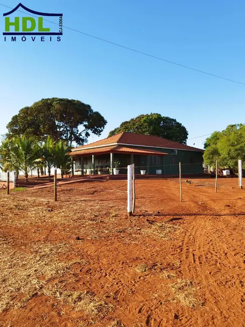 Foto 3 de Fazenda / Haras à venda, 107m2 em Quirinopolis - GO