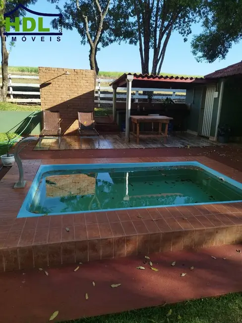 Foto 4 de Fazenda / Haras à venda, 107m2 em Quirinopolis - GO
