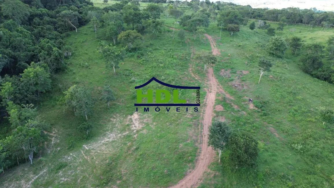 Foto 12 de Chácara à venda em Hidrolandia - GO