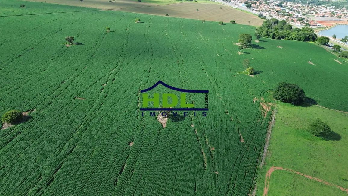 Foto 11 de Sala Comercial à venda em Hidrolandia - GO