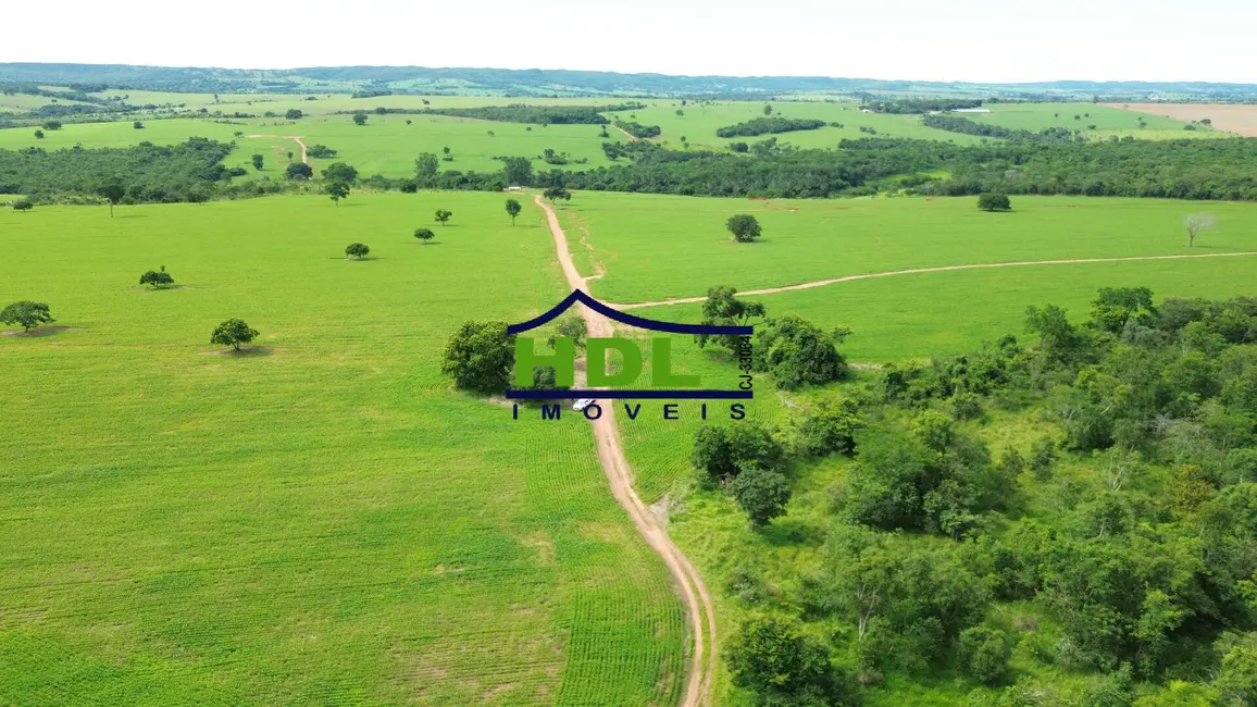 Foto 2 de Fazenda / Haras à venda e para alugar, 36m2 em Hidrolandia - GO